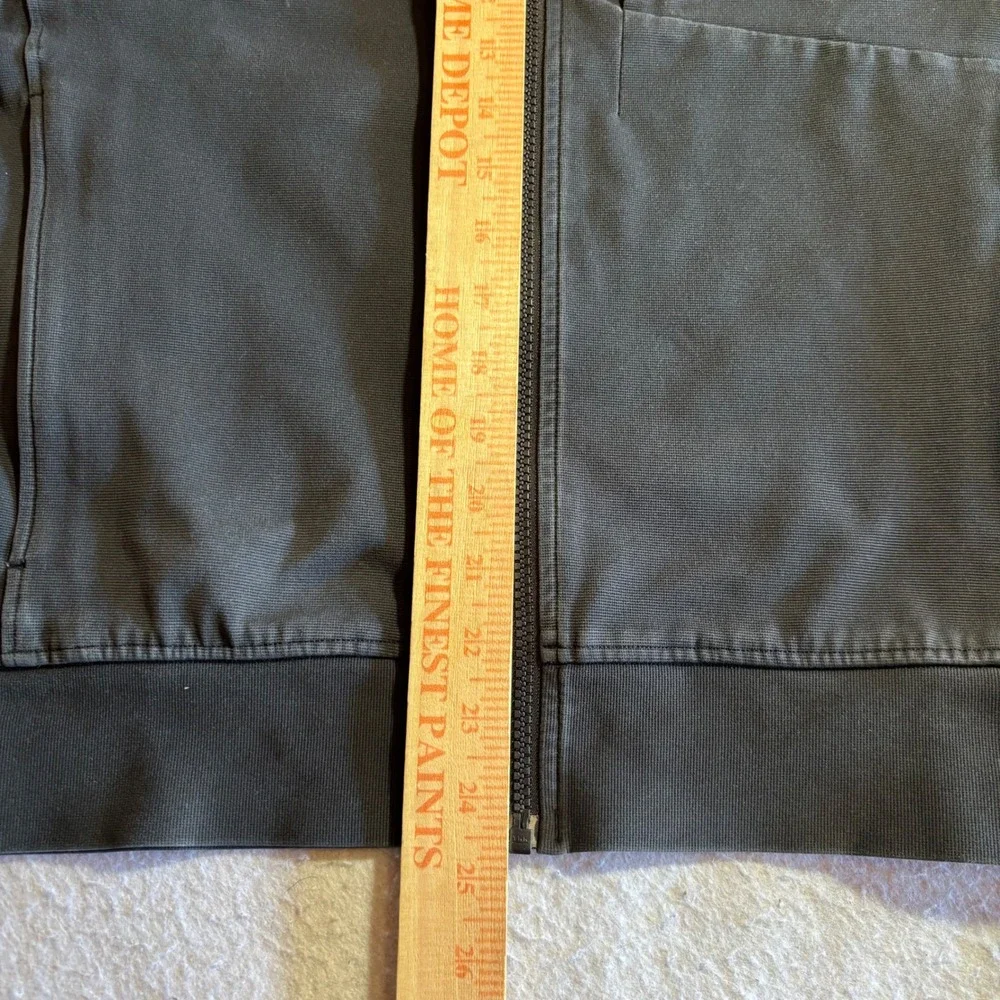 Lululemon Men's Sojourn Jacket Zip Up Activewear‎ Athleisure Black Size M
